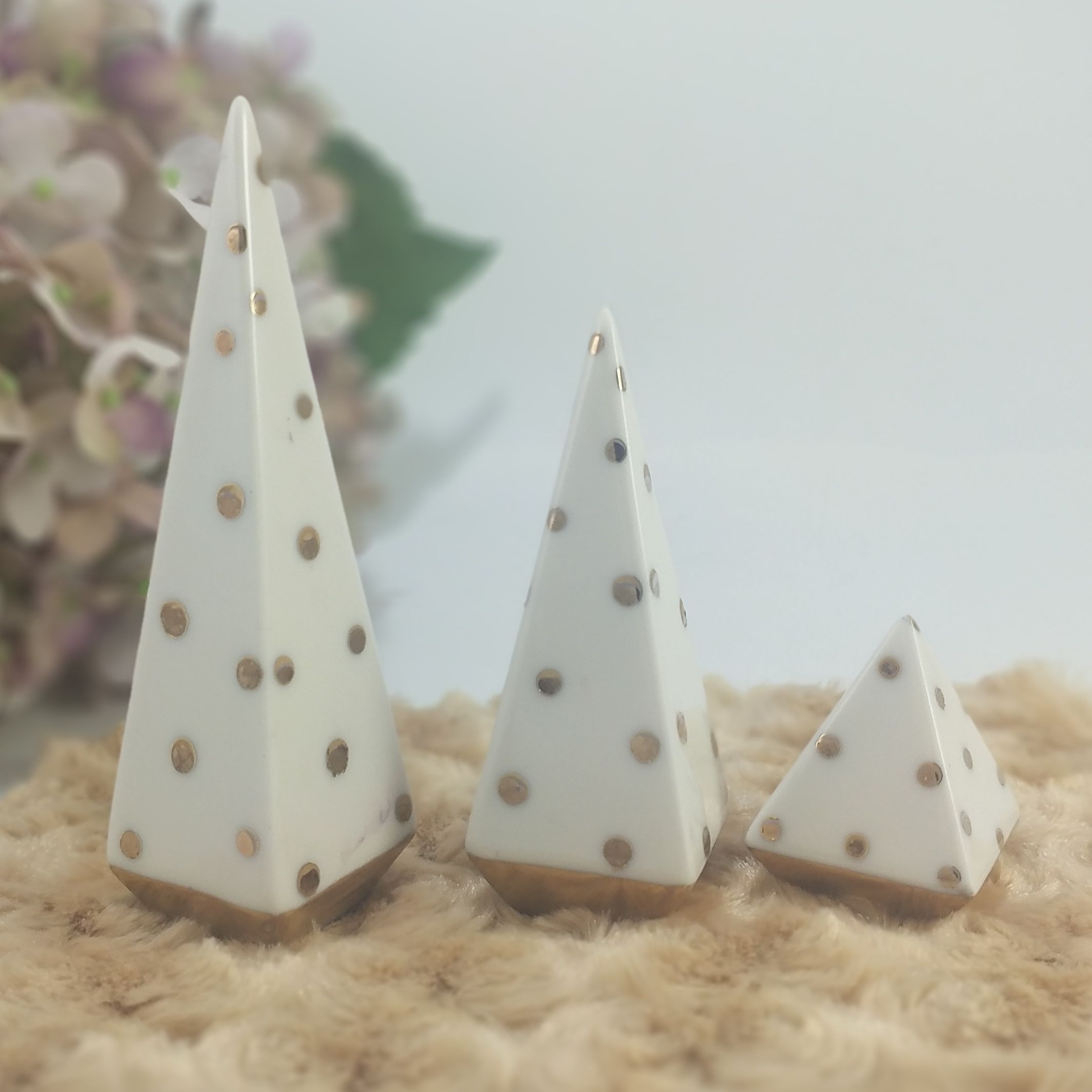 Concrete Covered with Bronze Paint Pyramid Jewelry Ring Display Holder