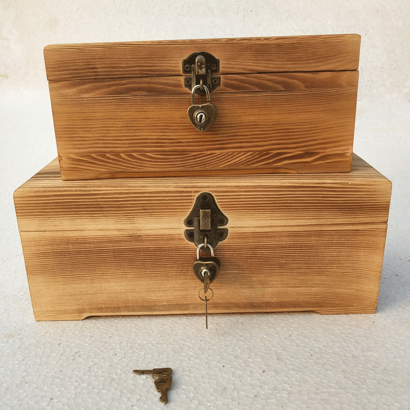 Large Pine Wood Box Rectangular Locking Storage Box Box Gift Box Post Christmas Trees Wooden