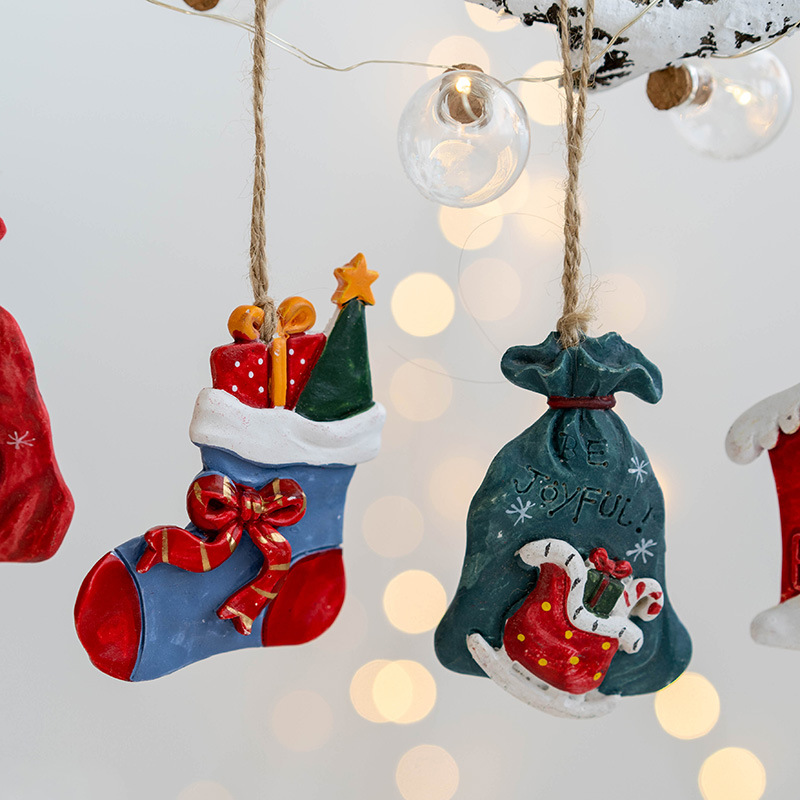 Christmas Resin Small Pendant Christmas Socks Gift Package Room Pendant Christmas Snowman Pendant Christmas Ornaments