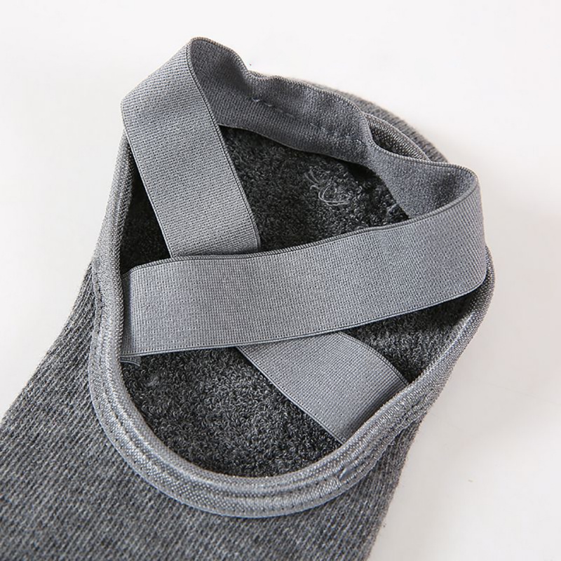 Hot New Cotton Women Yoga Sports Socks Anti-Slip Gym Fitness Breathable Cross Back Pilates Dance Sport Ankle Socks Split Toe Socks