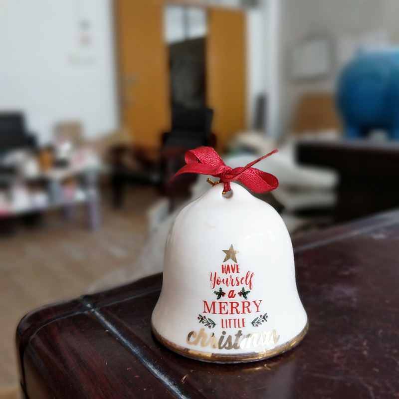 Wholesale Ceramic X'mas Tree Ornament Christmas Bell Ornament
