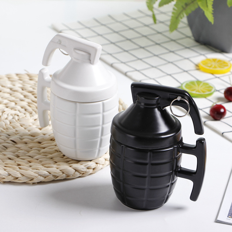 Bomb Design 3D Grenades Shape Green Ceramic Mug for Small Gift 