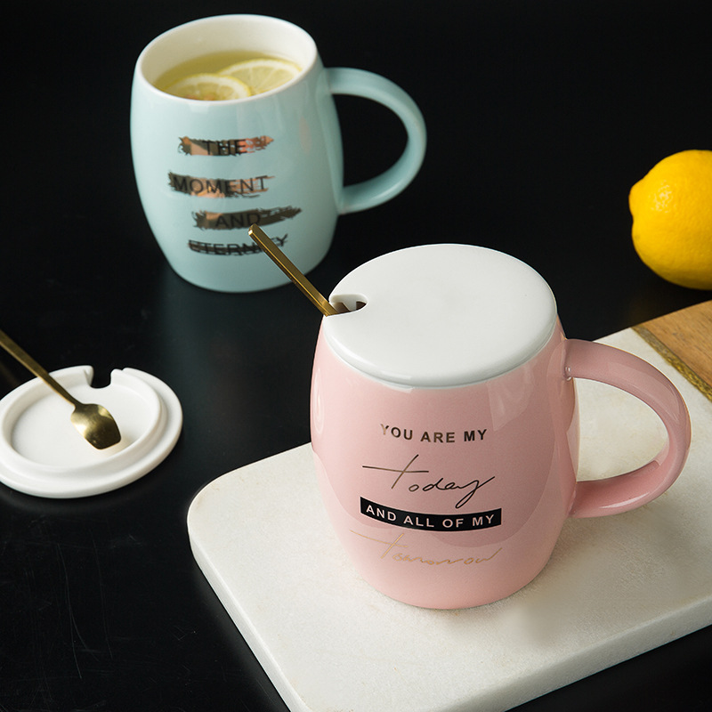 Creative Personality Cup Ceramic Mug with Cover Scoop Trendy Couple Drink Cup Family Coffee Cup