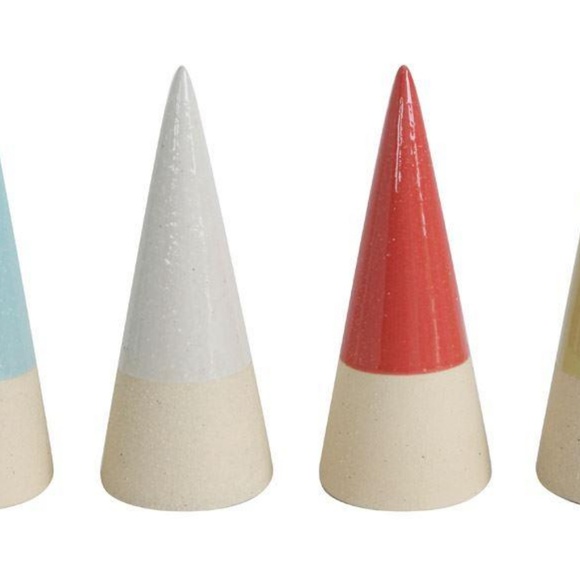 Porcelain Cone Jewelry Ceramic Ring Holder for Jewelry Collection