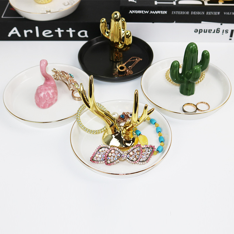 Unique Design Ceramic Lady Ring Jewelry Holder for Home Decor with Deer Head 
