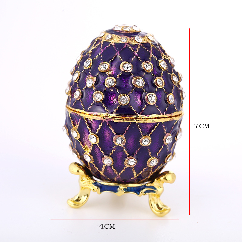 Zinc Alloy Silver Jewelry Box Heart Shape Have Different Graceful Patterns on The Packing Box