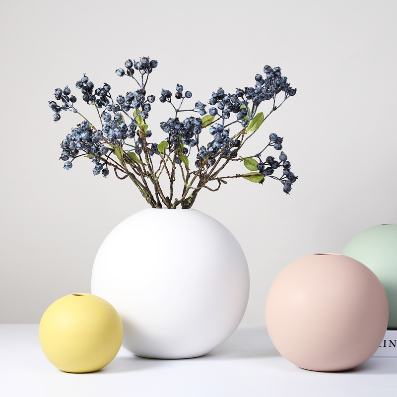 nice design ceramic flower vase for the home or garden decoration