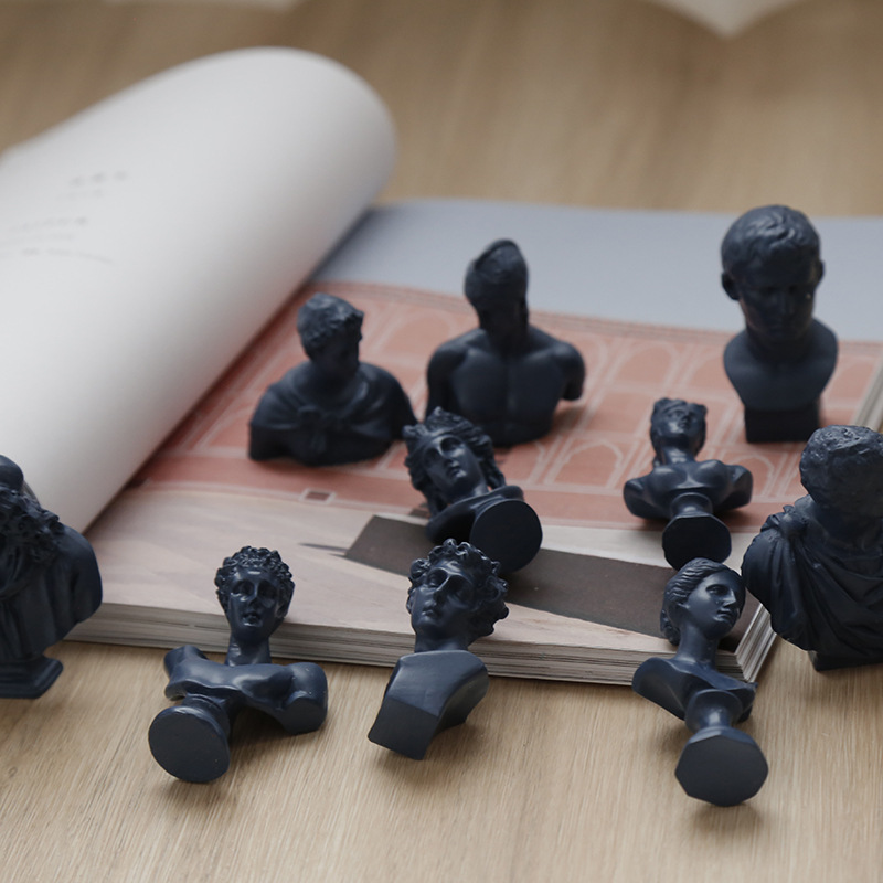 Nordic Mini Plaster Small Avatar Sketch Literary Figure Sculpture American Desktop Ornaments 