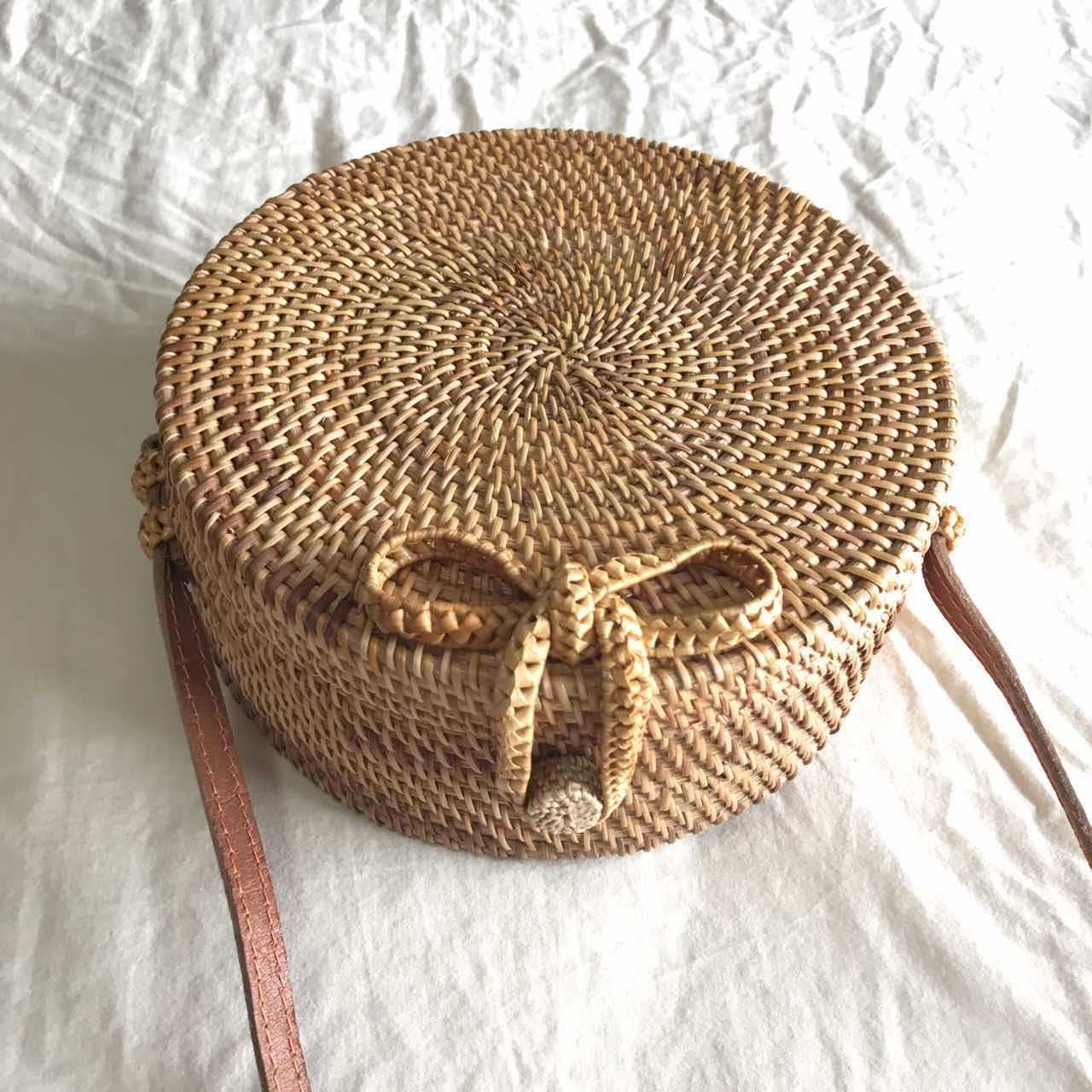 New Design Weaving Rattan Bag Round Straw Bag Wholesale 
